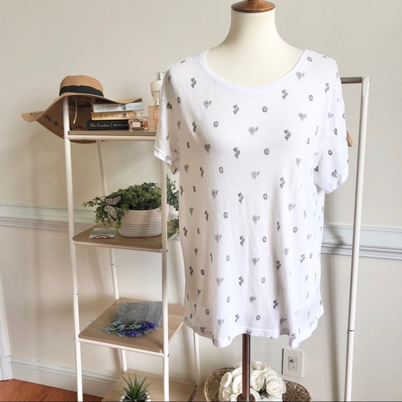 Wildfox Tops - Wildfox cactus print crew neck tee